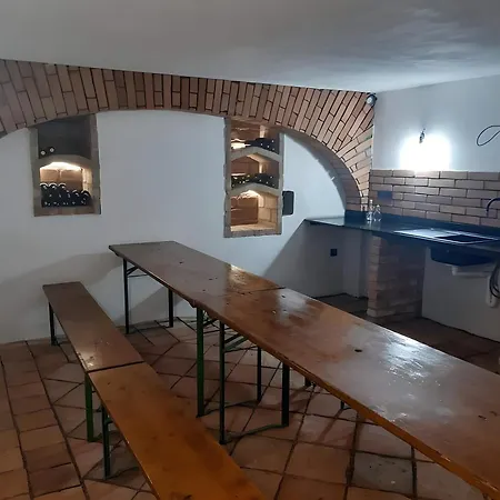 Apartment Lukovske Domecky